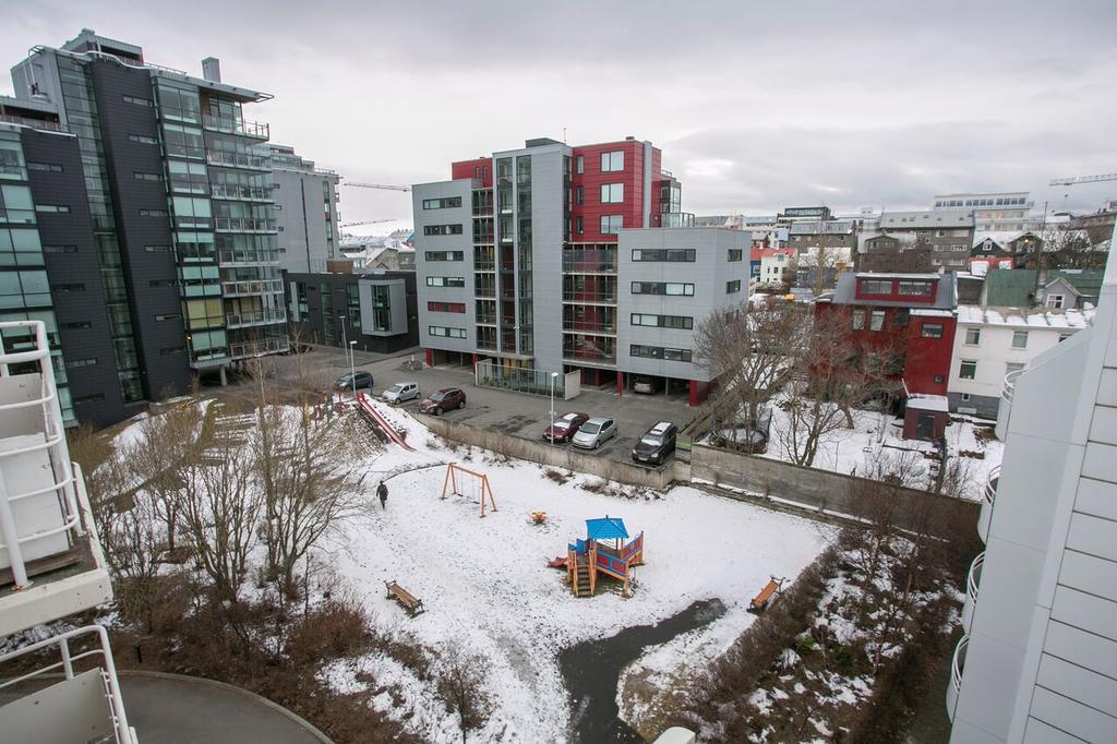 Penthouse Downtown With Free Parking Apartment Reykjavik Luaran gambar