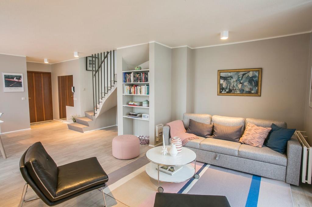 Penthouse Downtown With Free Parking Apartment Reykjavik Luaran gambar